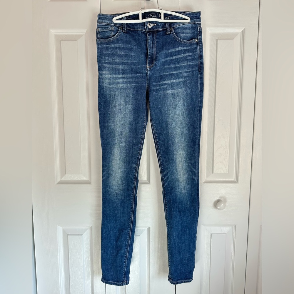 Lucky Brand women’s skinny jeans